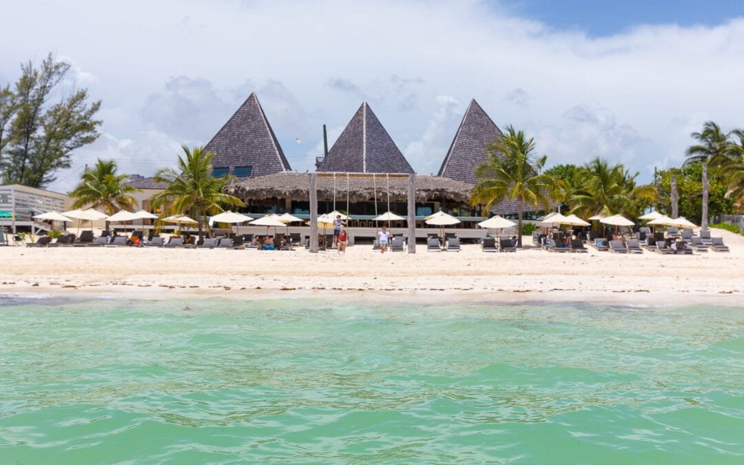 The Stoned Crab Beachfront Restaurant & Bar